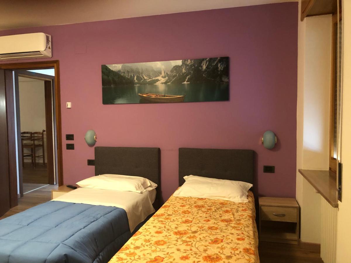 Locanda Alla Stazione Santa Giustina  Екстериор снимка